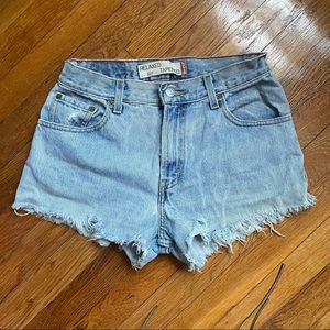 Levi’s Vintage Cutoff Jean Shorts Light Wash